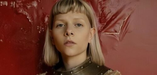 Aurora regresa con fuerza con su nuevo single "Your Blood"