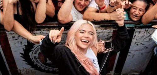 Karol G comienza su gira en la cárcel