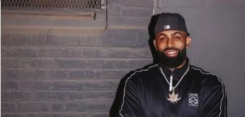 El cantante de trap y rapero puertoriqueño Eladio Carrión estará en España en enero de 2026 con su gira DON KBRN World Tour.